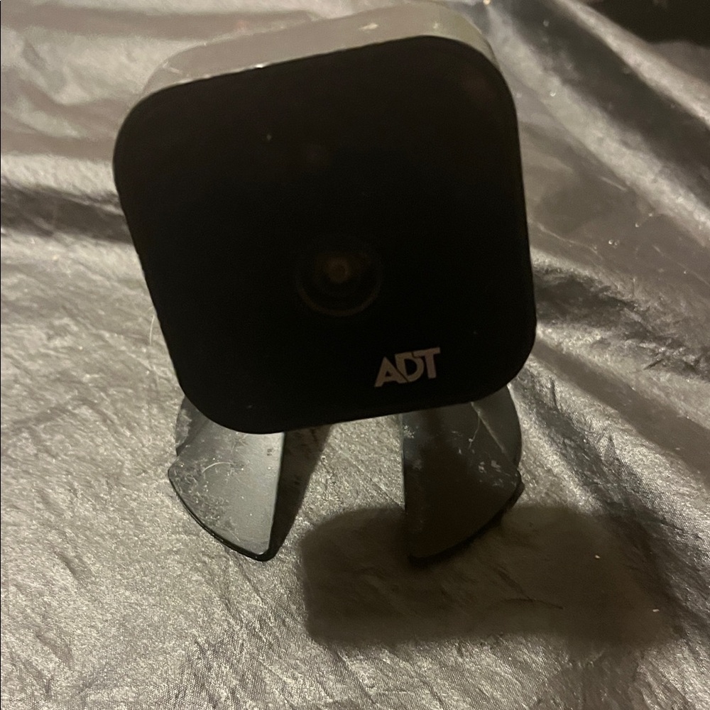 ADT Midnight Black Surveillance indoor Camera